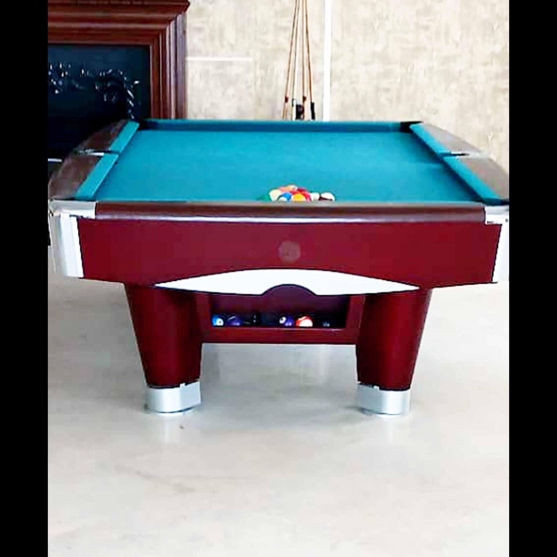 میز بیلیارد شارجمع کن خارجی ویراکا مجیشن در حد نو